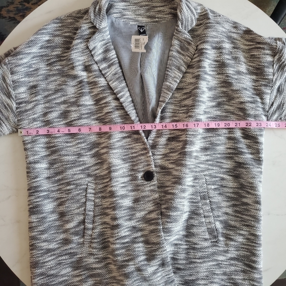 Windsor NWT Black White Coat Large - Picture 9 of 9